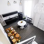 Aruci Bed & Breakfast