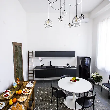 Aruci Bed & Breakfast Syracuse