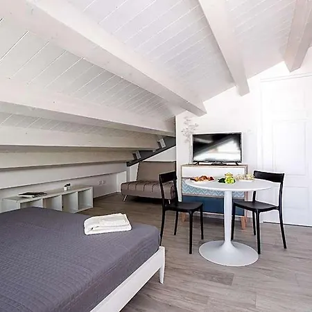 Bed & Breakfast Aruci 3*
